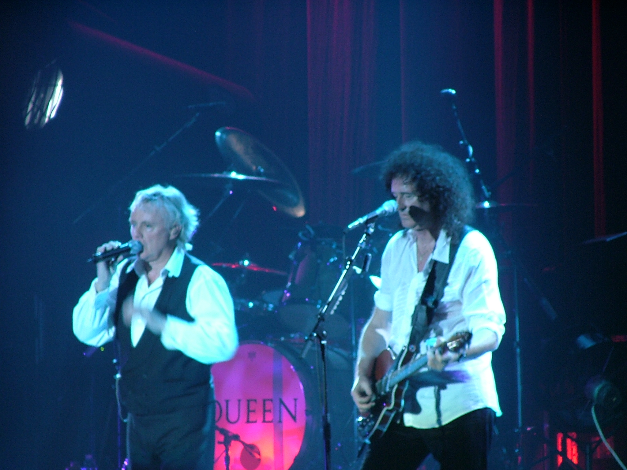 Queen Milano 5 aprile 2005 (Thank Vale Martignon)